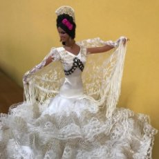 Muñeca española clasica: ANTIGUA MUÑECA SEVILLANA DE MARÍN CHICLANA 30CM EN SU CAJA ORIGINAL