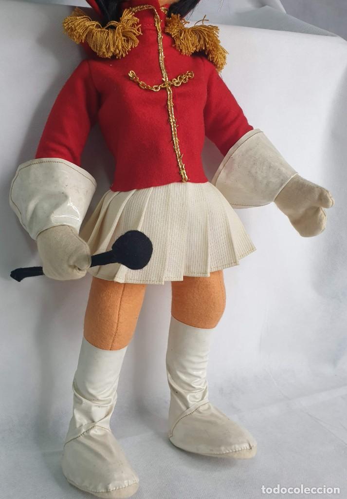 Mu&ntilde;eca espa&ntilde;ola clasica: MU&Ntilde;ECA DE TRAPO MAJORETTE.( mide unos 50 cm). - Foto 3