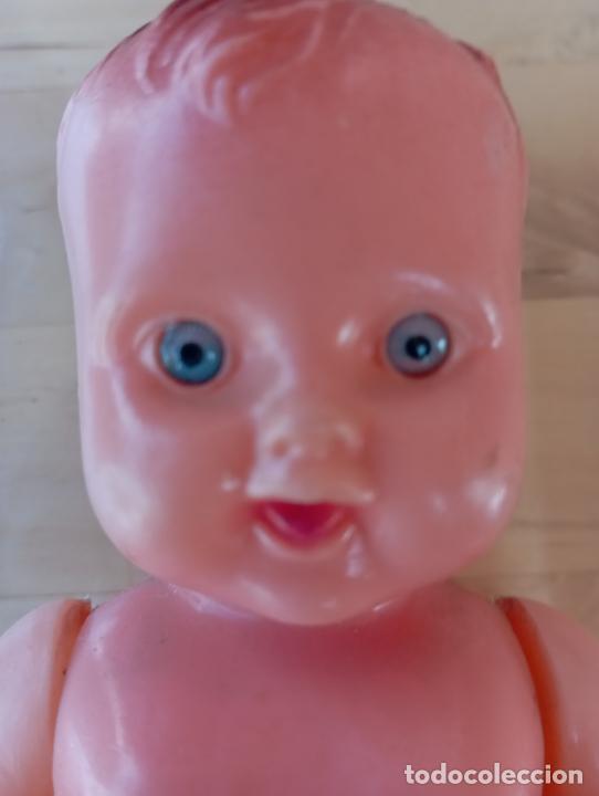 Mu&ntilde;eca espa&ntilde;ola clasica: Mu&ntilde;eco antiguo pl&aacute;stico de los 50s - Foto 3