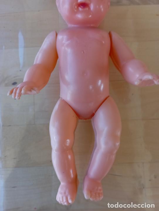 Mu&ntilde;eca espa&ntilde;ola clasica: Mu&ntilde;eco antiguo pl&aacute;stico de los 50s - Foto 4