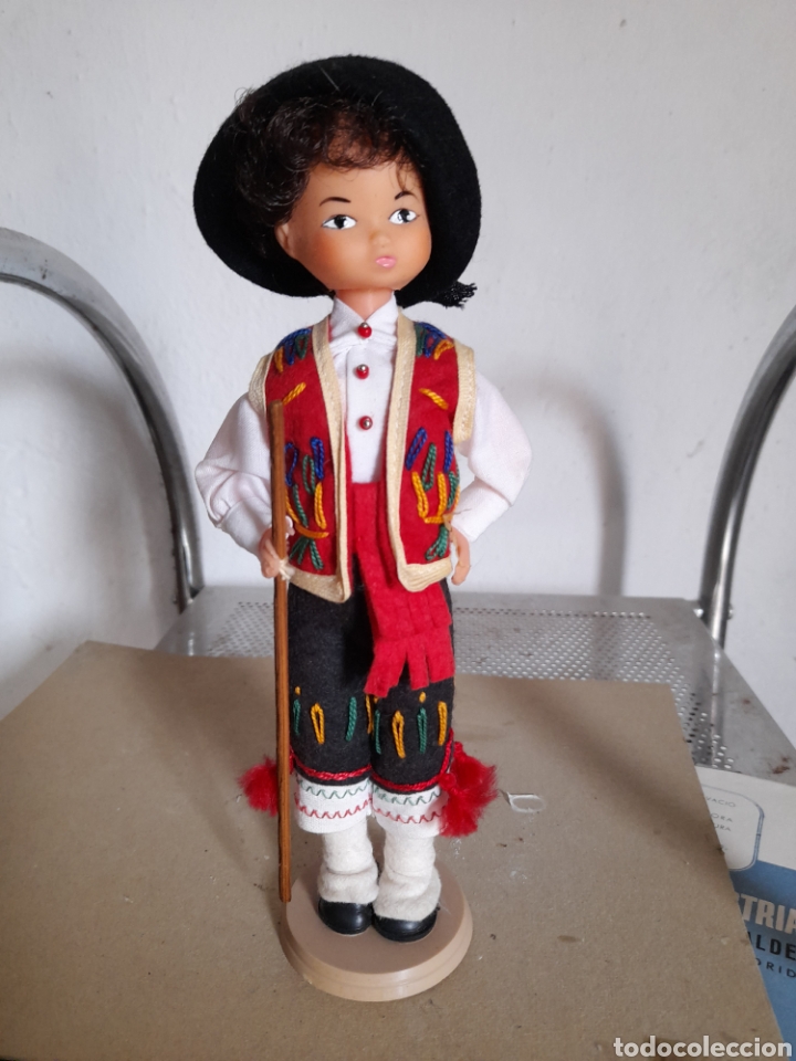 Mu&ntilde;eca espa&ntilde;ola clasica: Antiguo mu&ntilde;eco de Artesan&iacute;a Beibi - Foto 1
