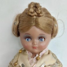 Bambola spagnola classica: MUÑECA LINDA PIRULA VESTIDA CASTELLANA (LE FALTA UN ZAPATO).. Lote 327880143