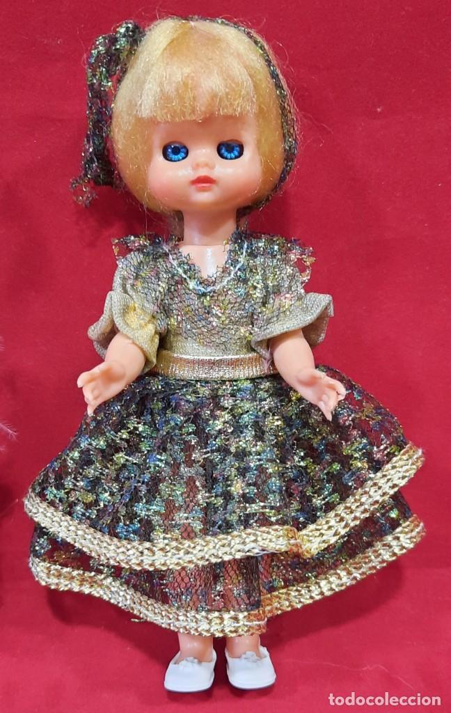 Mu&ntilde;eca espa&ntilde;ola clasica: MU&Ntilde;ECA DE CELULOIDE CON EL PELO DE MOAI Y OJOS DURMIENTES - Foto 3