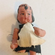 Muñeca española clasica: MUÑECA DE BARRO ANTIGUA
