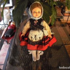 Muñeca española clasica: ANTIGUA MUÑECA REGIONAL, TODA ORIGEN,PLASTICO OJOS BASCULANTES, 47 CMS. Lote 349455629