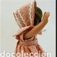 Muñeca española clasica: CONJUNTO 'PASEO' DE MARIQUITA PEREZ MINI 20 CM. COLECCION 75 ANIVERSARIO. EN SU BLISTER S/ABRIR