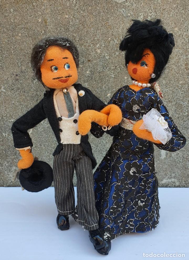 Mu&ntilde;eca espa&ntilde;ola clasica: PAREJA INVITADOS DE BODA - Foto 1