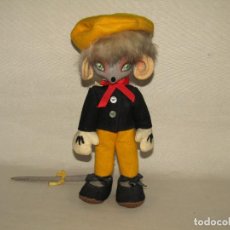 Muñeca española clasica: ANTIGUA RATONA DE GRAN TAMAÑO CON RELLENO DURO Y EXTERIOR EN FIELTROS VARIOS - AÑO 1960S.. Lote 364034041