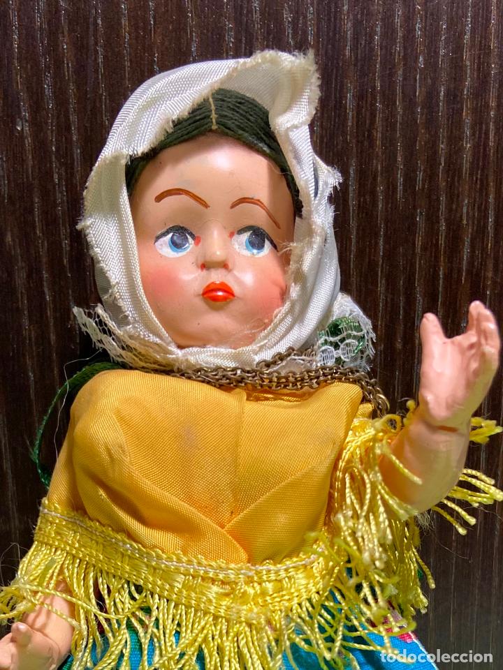 Mu&ntilde;eca espa&ntilde;ola clasica: 111-Chulapa de celuloide. A&ntilde;os 60. (grande). - Foto 2
