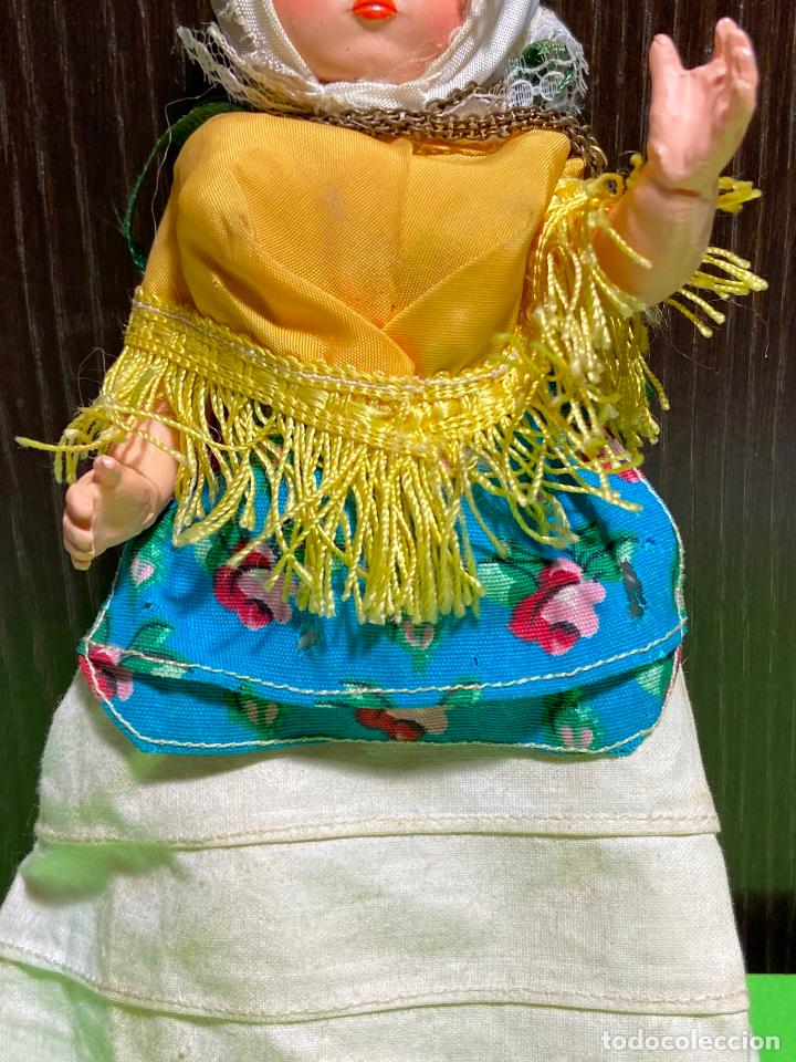 Mu&ntilde;eca espa&ntilde;ola clasica: 111-Chulapa de celuloide. A&ntilde;os 60. (grande). - Foto 5