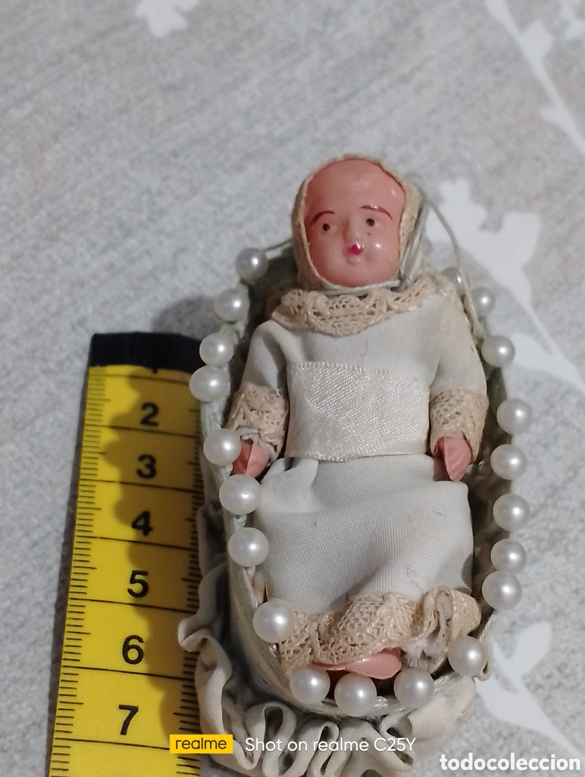 Mu&ntilde;eca espa&ntilde;ola clasica: Antigua mu&ntilde;eca en cuna miniatura - Foto 5