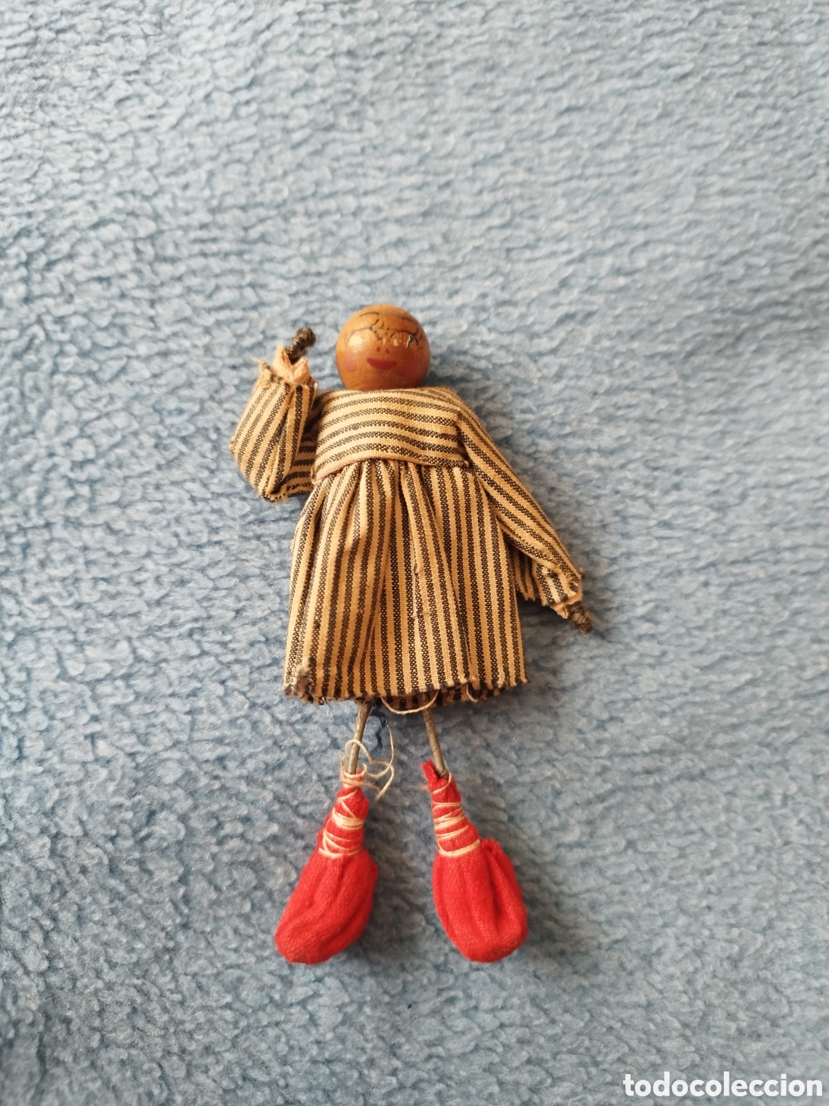 Mu&ntilde;eca espa&ntilde;ola clasica: Antigua Mu&ntilde;eca de Alambre y Madera - Foto 1
