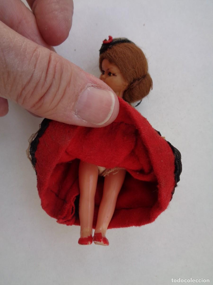 Mu&ntilde;eca espa&ntilde;ola clasica: PEQUE&Ntilde;A Y ANTIGUA MU&Ntilde;ECA DE CELULOIDE ARTICULADA - Foto 3