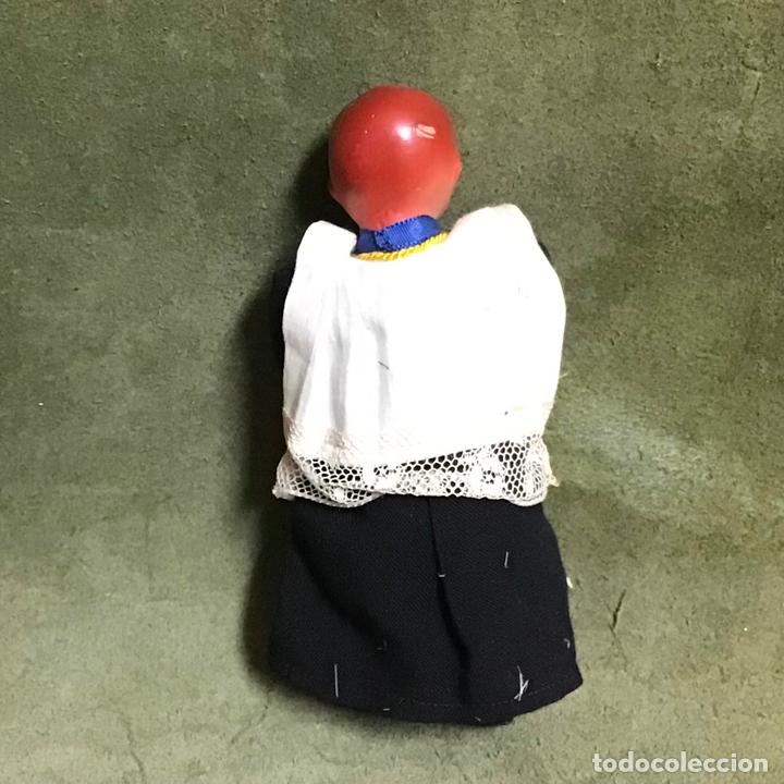 Mu&ntilde;eca espa&ntilde;ola clasica: ESCOLANIA DE MONTSERRAT - Foto 2