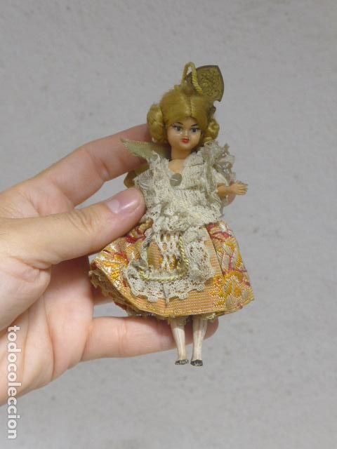 Mu&ntilde;eca espa&ntilde;ola clasica: Antigua mu&ntilde;eca fallera de Valencia, original, a identificar. - Foto 1