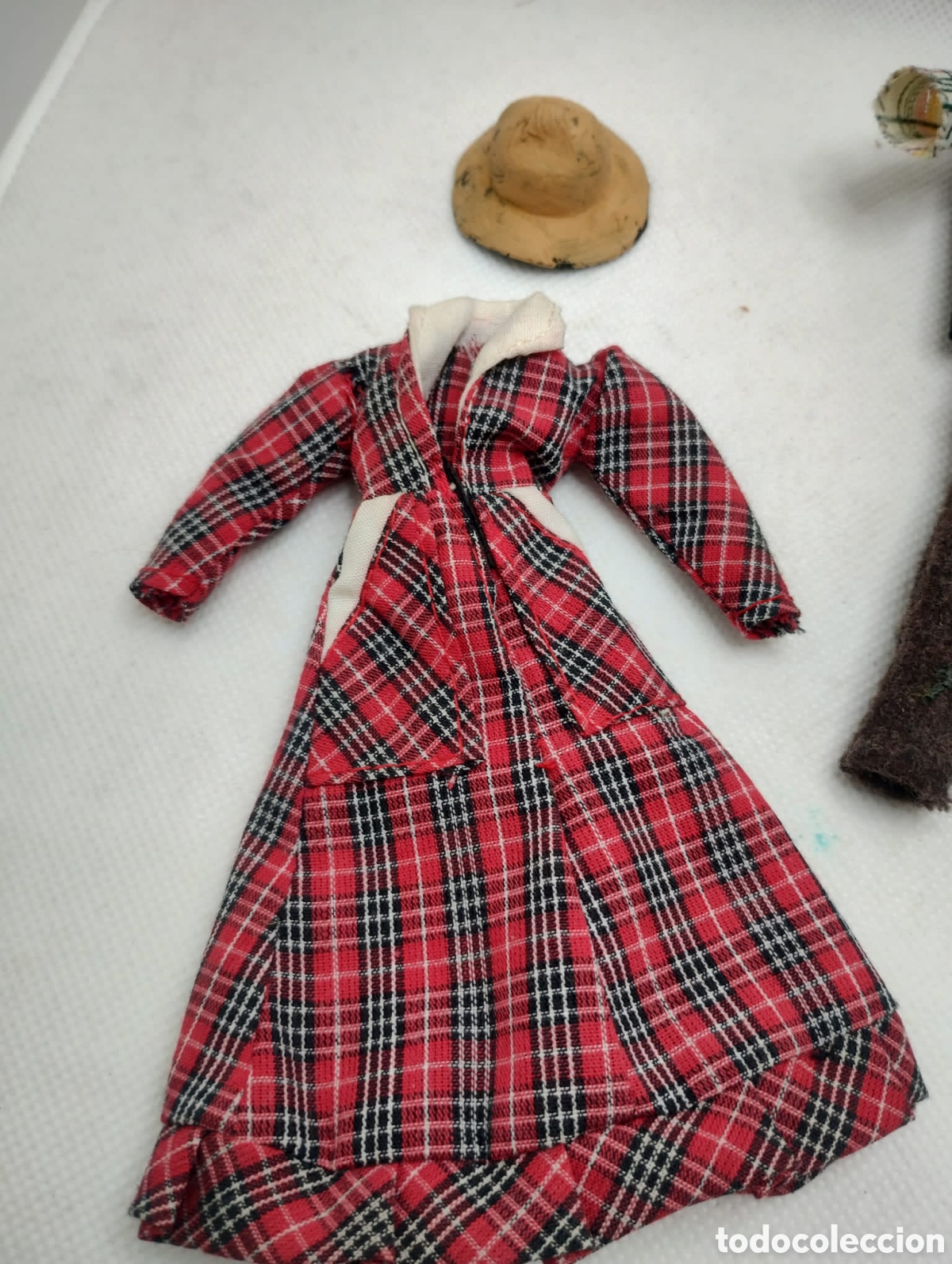 Mu&ntilde;eca espa&ntilde;ola clasica: Conjunto de vestidos de mu&ntilde;eca hechos a mano - Foto 5