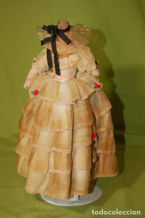 Mu&ntilde;eca espa&ntilde;ola clasica: dama antigua tipo lenci - Foto 4