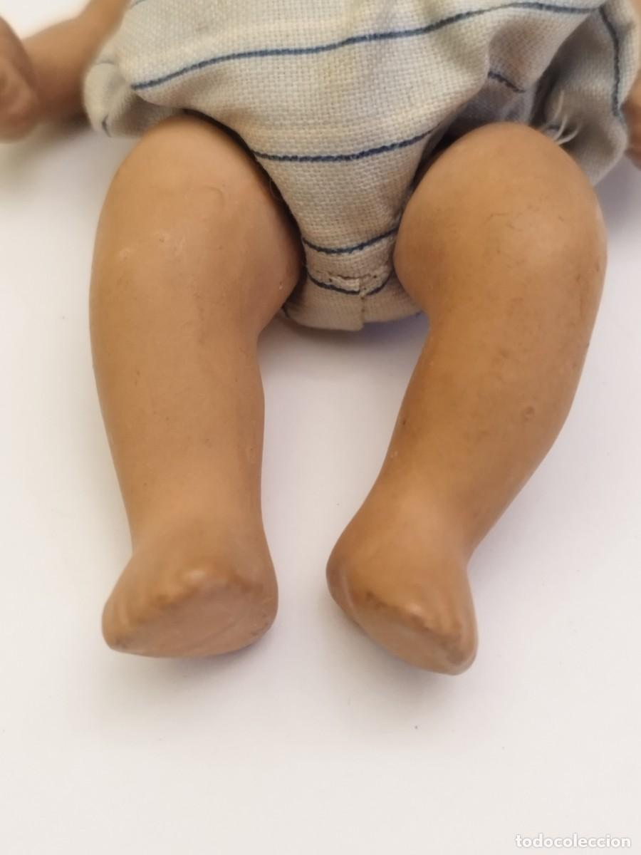 Mu&ntilde;eca espa&ntilde;ola clasica: Mu&ntilde;eca de porcelana. Beb&eacute;. 14.5cm - Foto 3