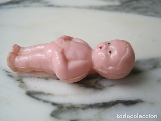 Mu&ntilde;eca espa&ntilde;ola clasica: PEQUE&Ntilde;O MU&Ntilde;ECO DE CELULOIDE - A&Ntilde;OS 50 - Foto 2