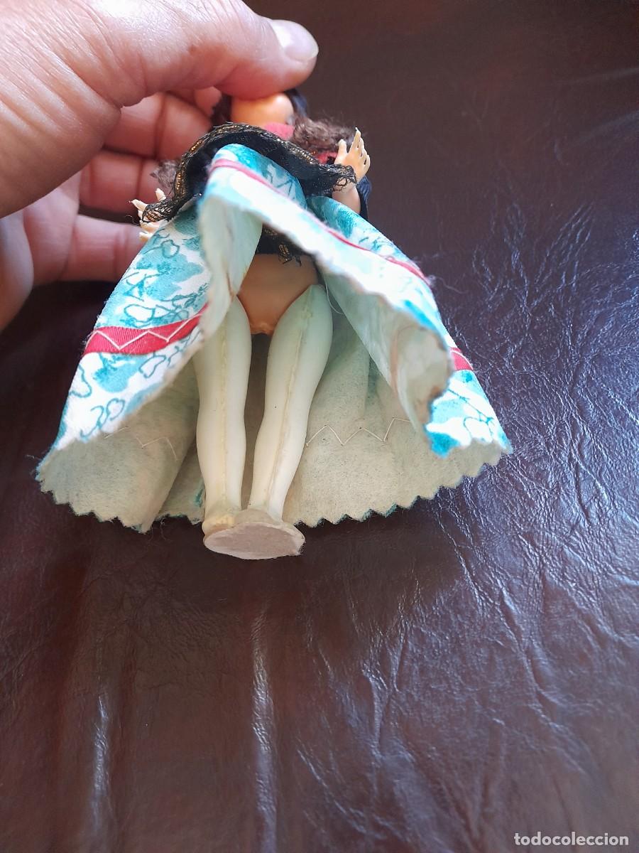 Mu&ntilde;eca espa&ntilde;ola clasica: Mu&ntilde;eca con traje regional d&eacute;cada de los sesenta - Foto 3