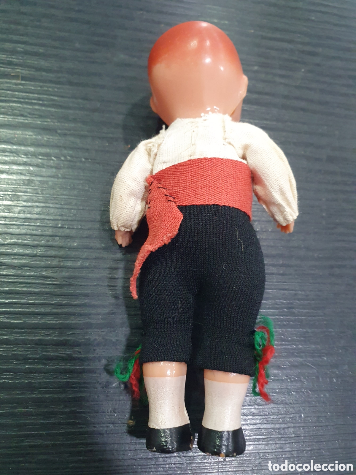 Mu&ntilde;eca espa&ntilde;ola clasica: Mu&ntilde;eco en celuloide con traje regional. (L38) - Foto 3
