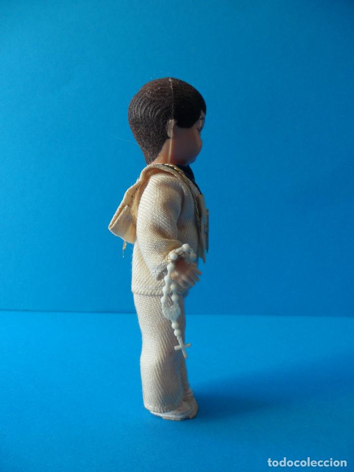 Mu&ntilde;eca espa&ntilde;ola clasica: Antiguo mu&ntilde;eco de Primera Comini&oacute;n de Celuloide o pl&aacute;stico. - Foto 3