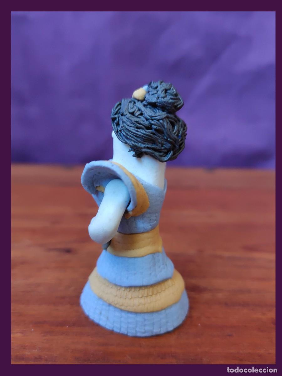 Mu&ntilde;eca espa&ntilde;ola clasica: Mu&ntilde;eca gitana con casta&ntilde;uelas - Foto 4