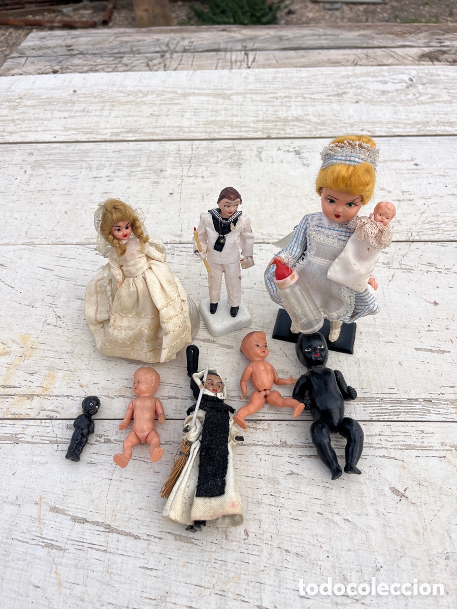 Mu&ntilde;eca espa&ntilde;ola clasica: Lote de juguetes de pl&aacute;stico duro - Foto 1