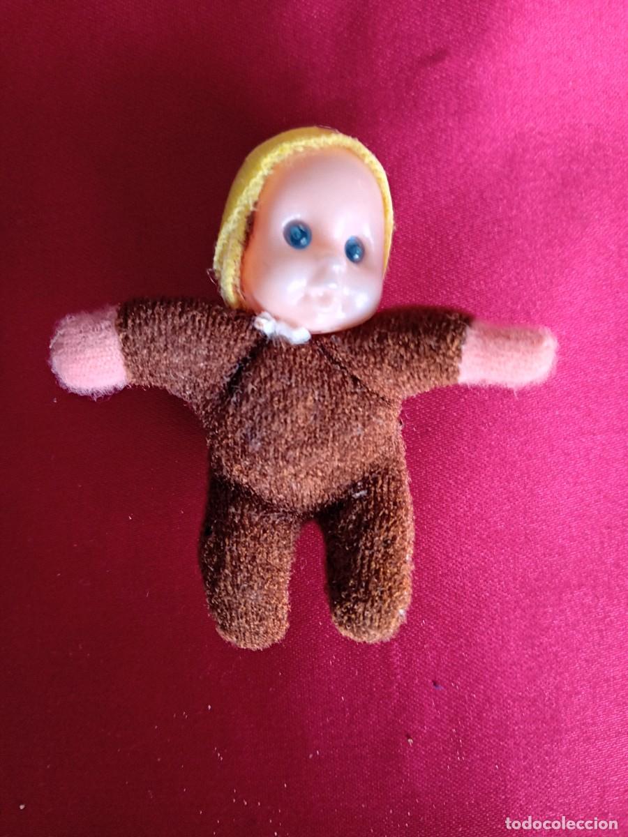 Mu&ntilde;eca espa&ntilde;ola clasica: Mu&ntilde;eco beb&eacute; de celuloide decada de los 50 - Foto 1