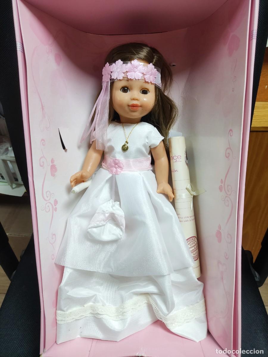 Mu&ntilde;eca espa&ntilde;ola clasica: Mu&ntilde;eca Elegance primera comuni&oacute;n - Foto 1