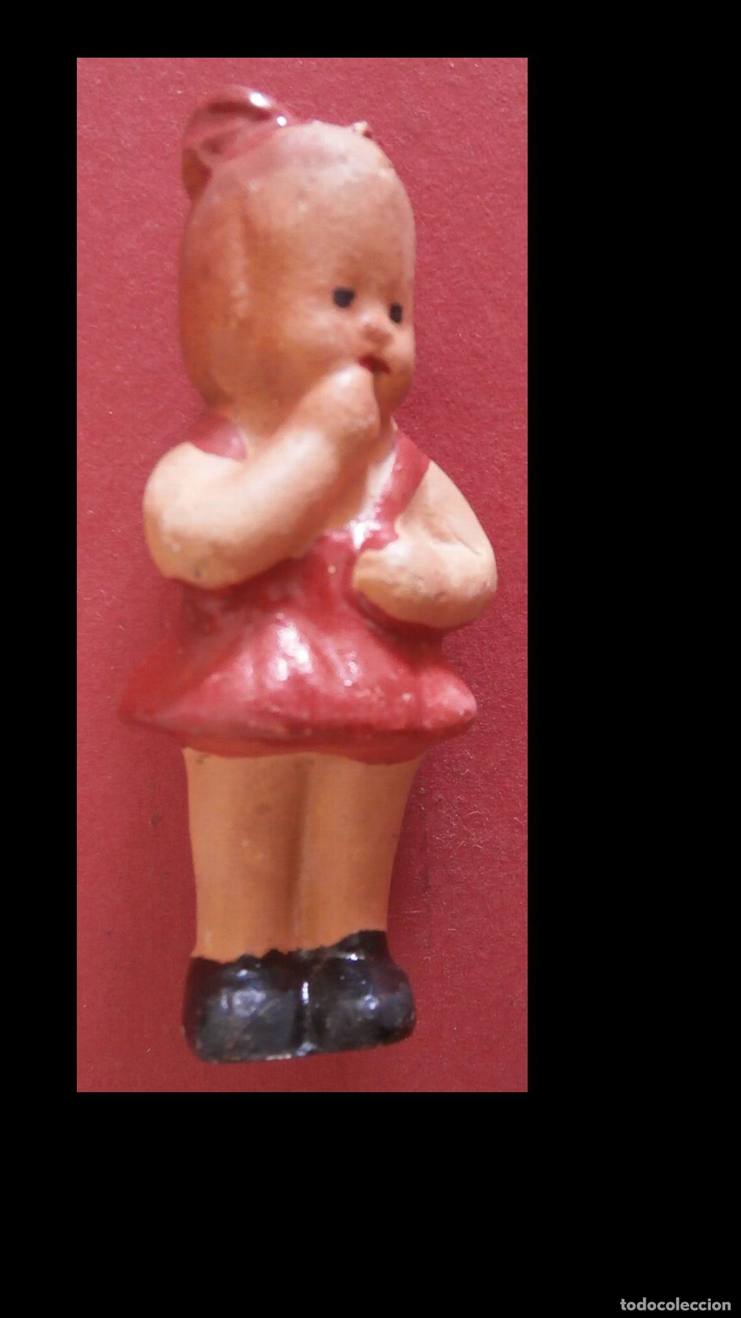 Mu&ntilde;eca espa&ntilde;ola clasica: Mu&ntilde;eca de barro pintada - Foto 1