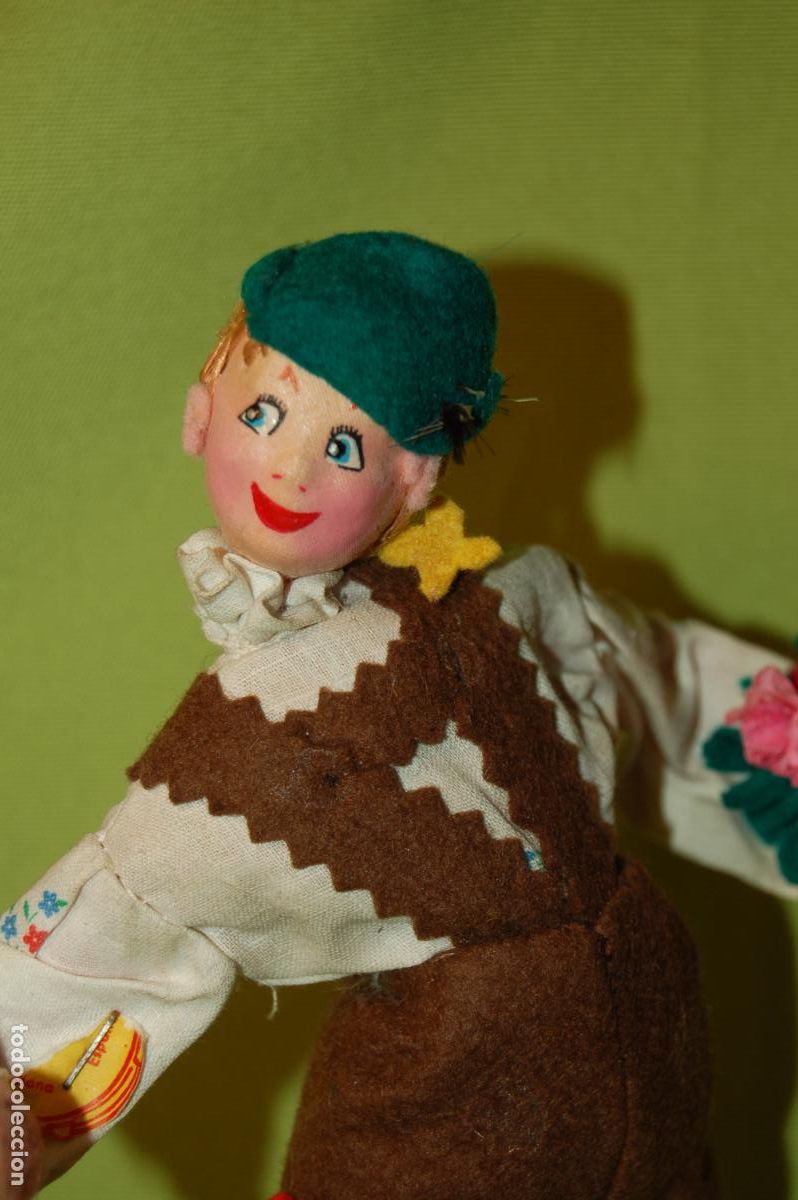 Mu&ntilde;eca espa&ntilde;ola clasica: mu&ntilde;eca tirolesa de roldan - Foto 2