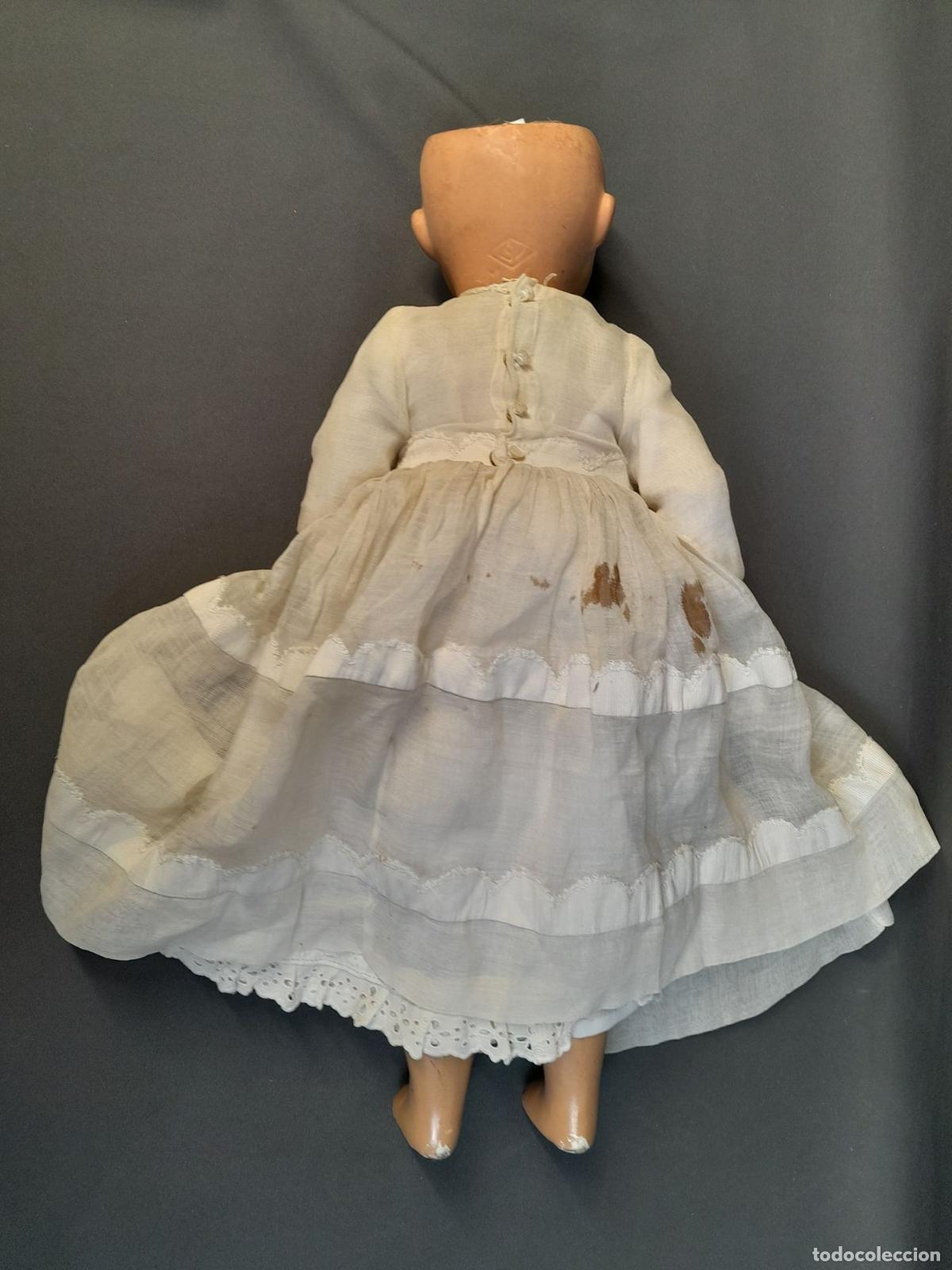 Mu&ntilde;eca espa&ntilde;ola clasica: MUNECA ANDADORA COMPOSICION. MARCA SV. CA 1940 - Foto 9