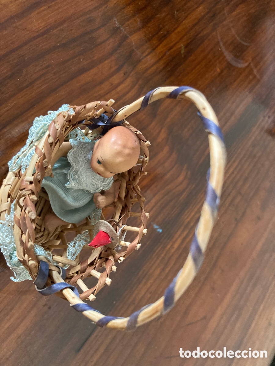Mu&ntilde;eca espa&ntilde;ola clasica: Cestito con mini bebe de barro - Foto 1