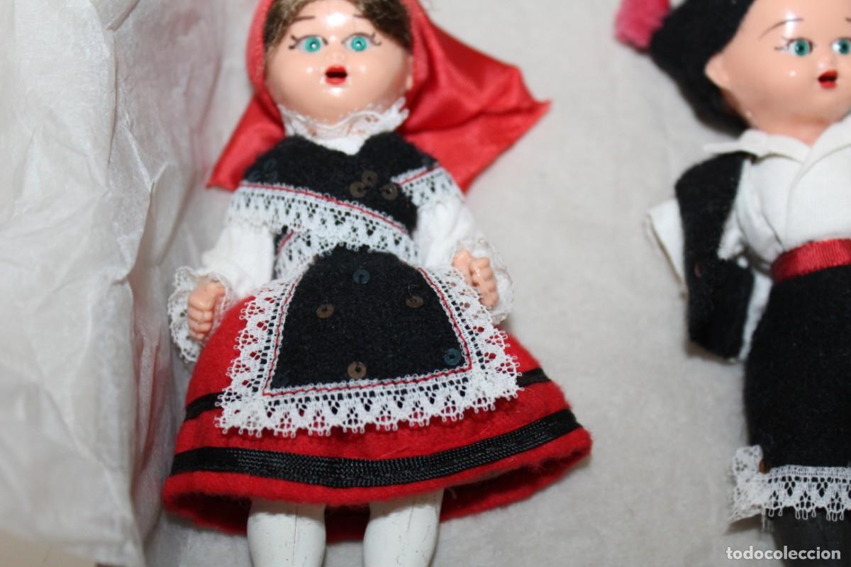 Mu&ntilde;eca espa&ntilde;ola clasica: ANTIGUOS MU&Ntilde;ECOS REGIOMALES DE CELULOIDE - PRESENTA DEFECTO - Foto 3