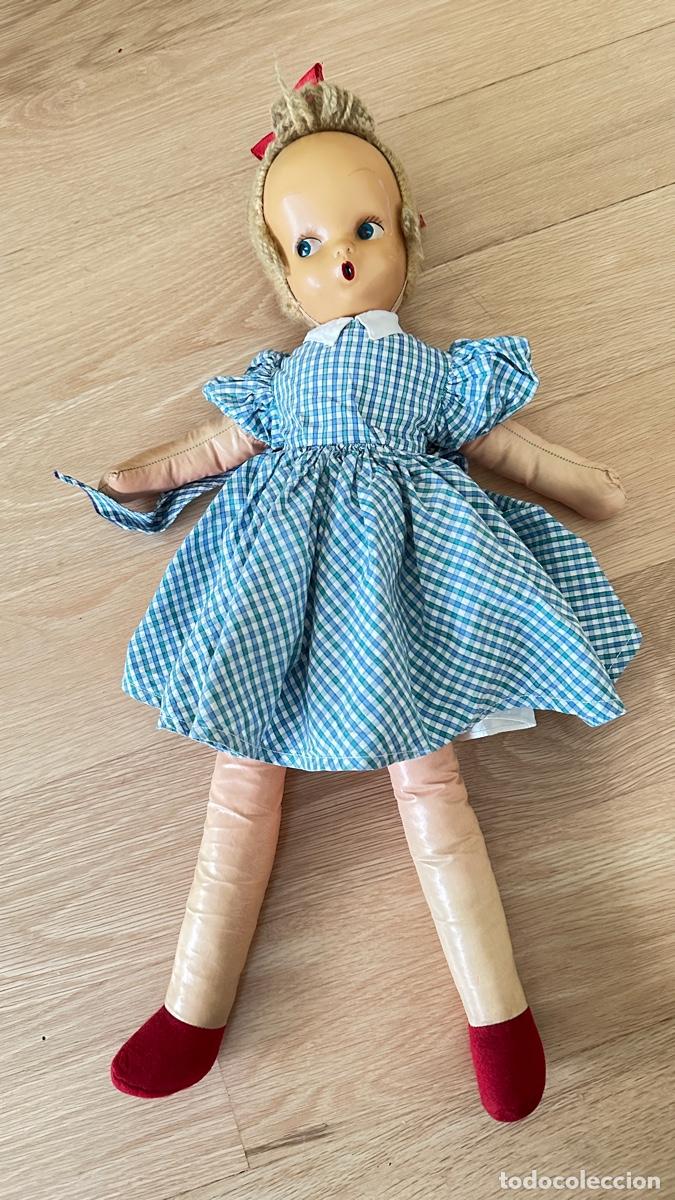 Mu&ntilde;eca espa&ntilde;ola clasica: MU&Ntilde;ECA DE COLECCION CARA DE CELULOIDE, A&Ntilde;OS 50. - Foto 1