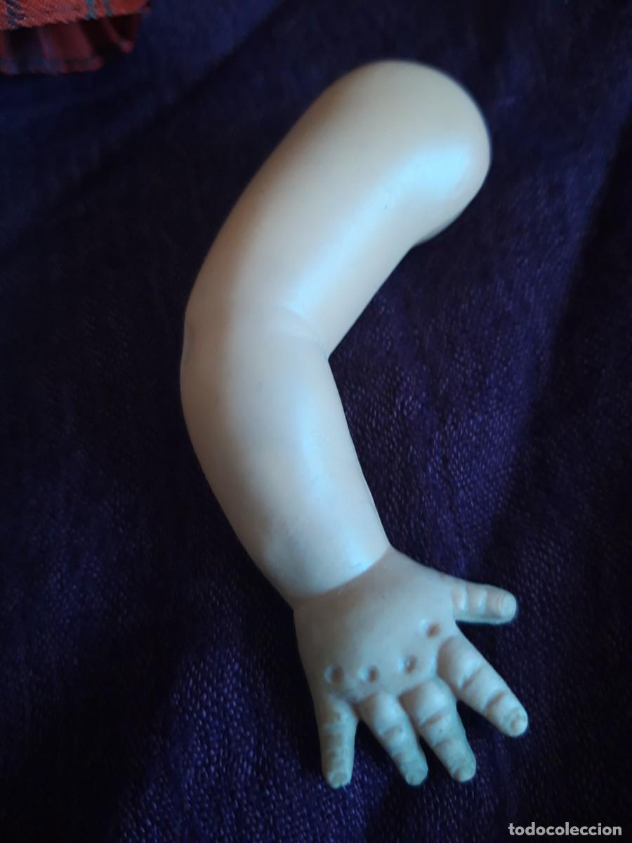 Mu&ntilde;eca espa&ntilde;ola clasica: Mu&ntilde;eco de celuloide, para restaurar, con traje de Gales. - Foto 4