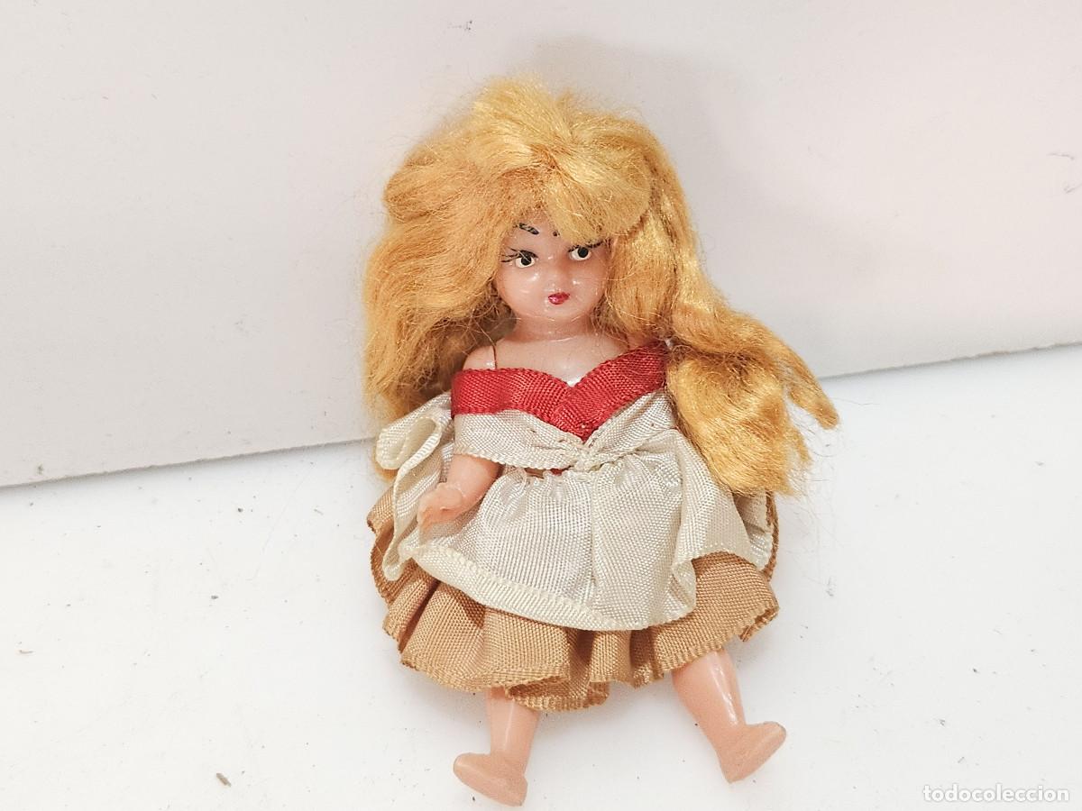 Mu&ntilde;eca espa&ntilde;ola clasica: peque&ntilde;a mu&ntilde;eca antigua - Foto 1