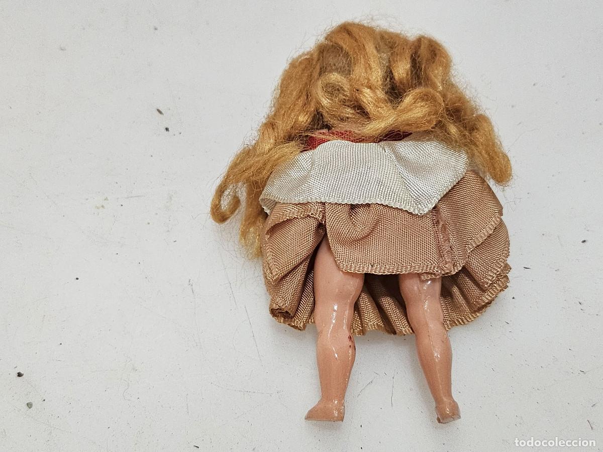 Mu&ntilde;eca espa&ntilde;ola clasica: peque&ntilde;a mu&ntilde;eca antigua - Foto 4