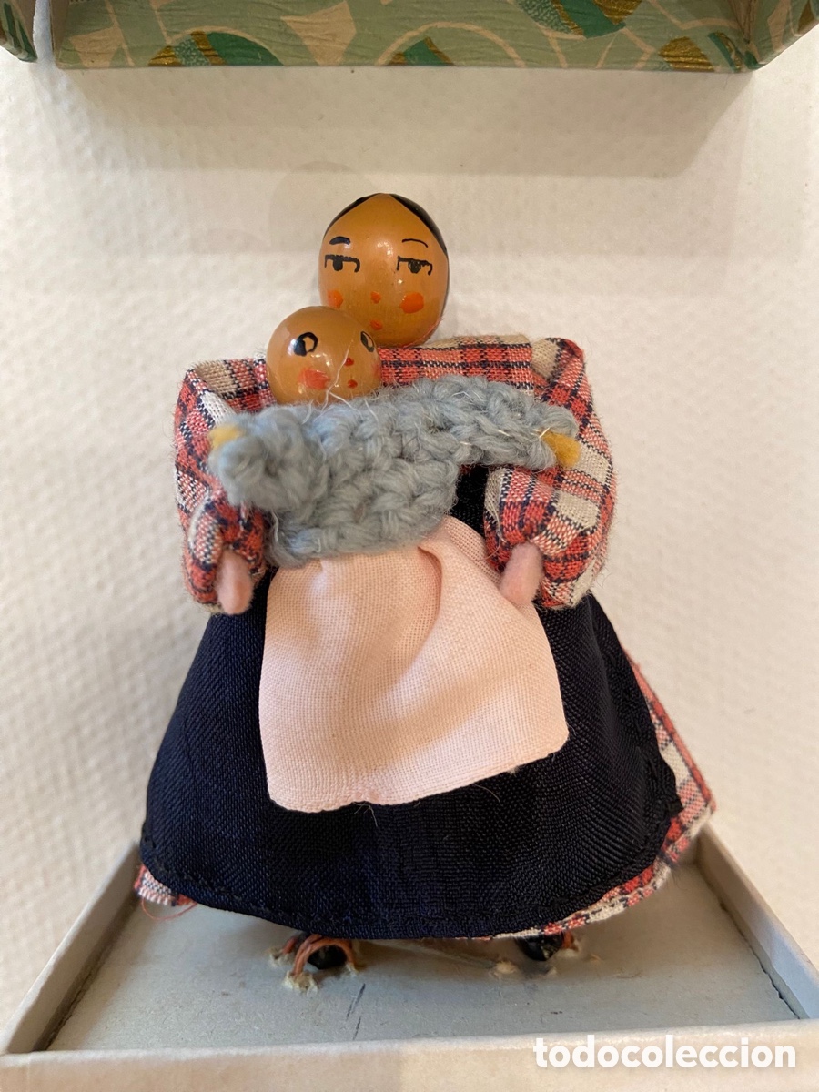 Mu&ntilde;eca espa&ntilde;ola clasica: Mu&ntilde;eca de ama con cr&iacute;a - Foto 3