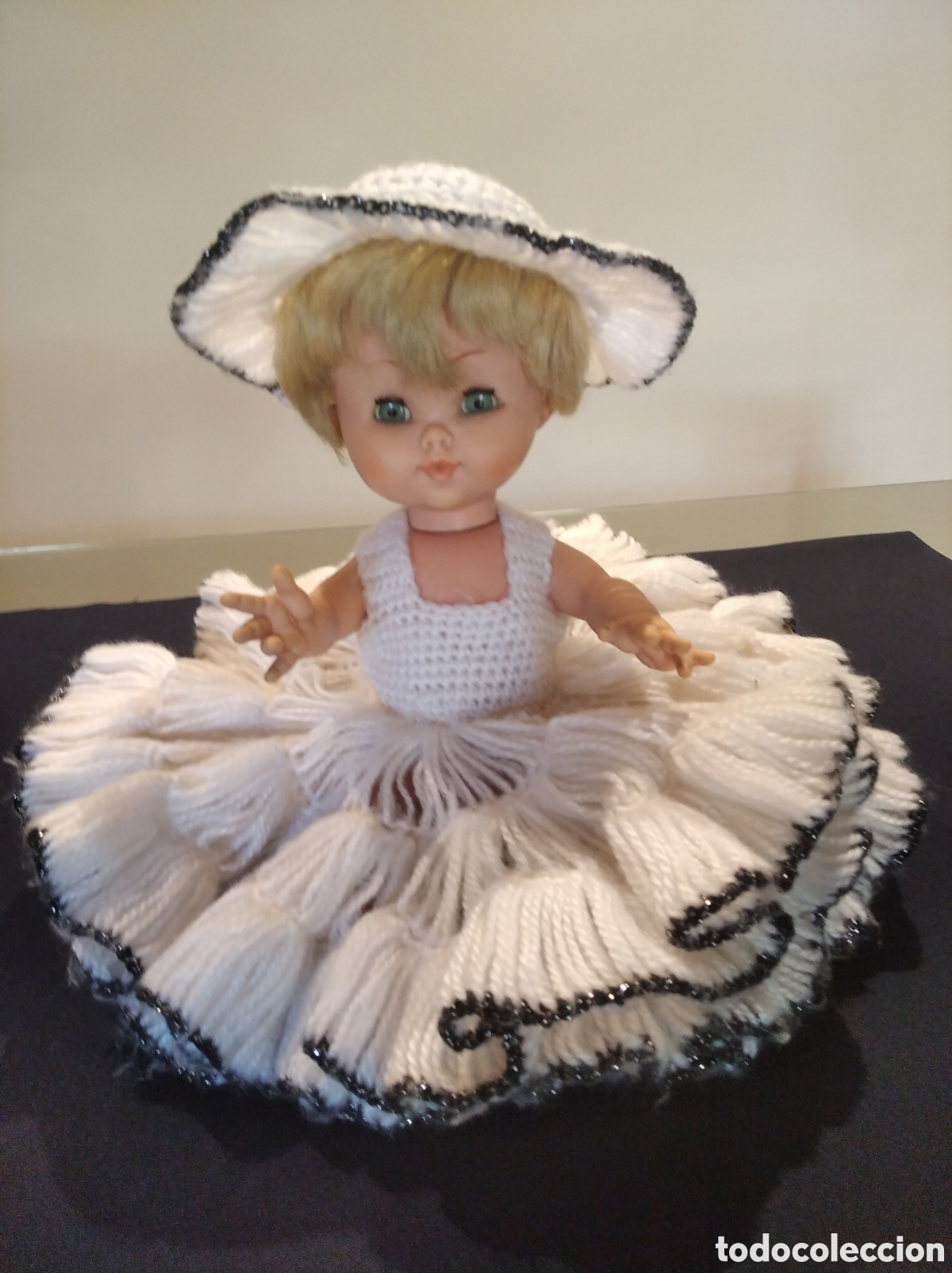 Mu&ntilde;eca espa&ntilde;ola clasica: Mu&ntilde;eca con Vestido Bordado - Foto 4