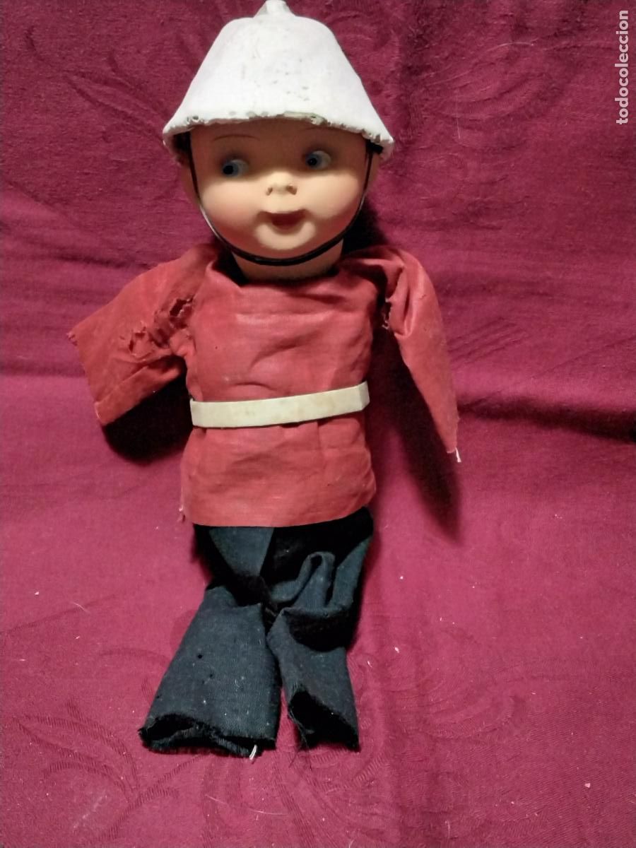 Mu&ntilde;eca espa&ntilde;ola clasica: ANTIGUO MU&Ntilde;ECO SIN MARCA CABEZA DE CELULOIDE Y CUERPO DE CART&Oacute;N