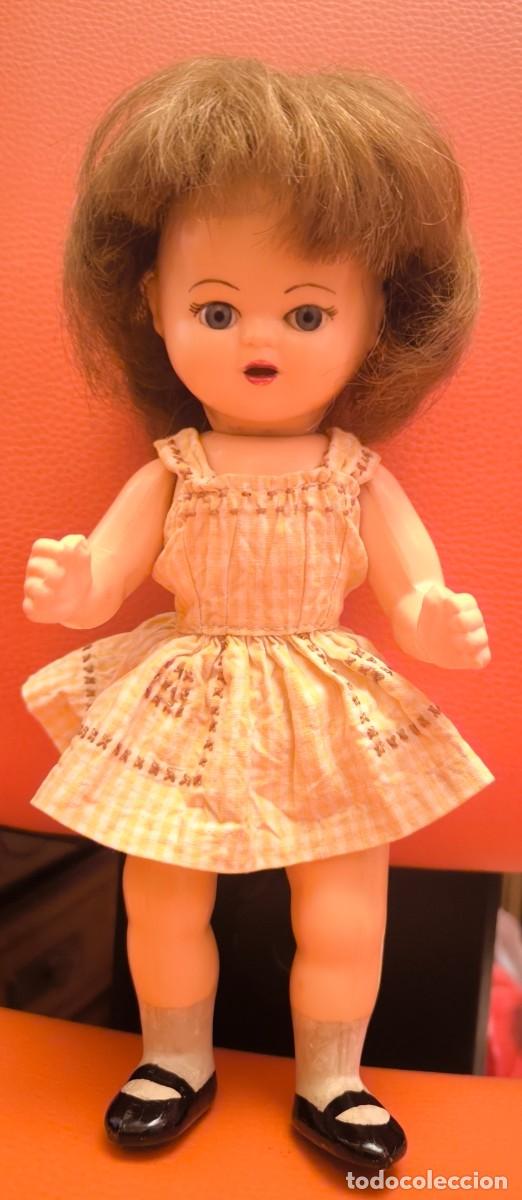 Mu&ntilde;eca espa&ntilde;ola clasica: Antigua mu&ntilde;eca. GV Guillem y Vicedo ? Pelo natural