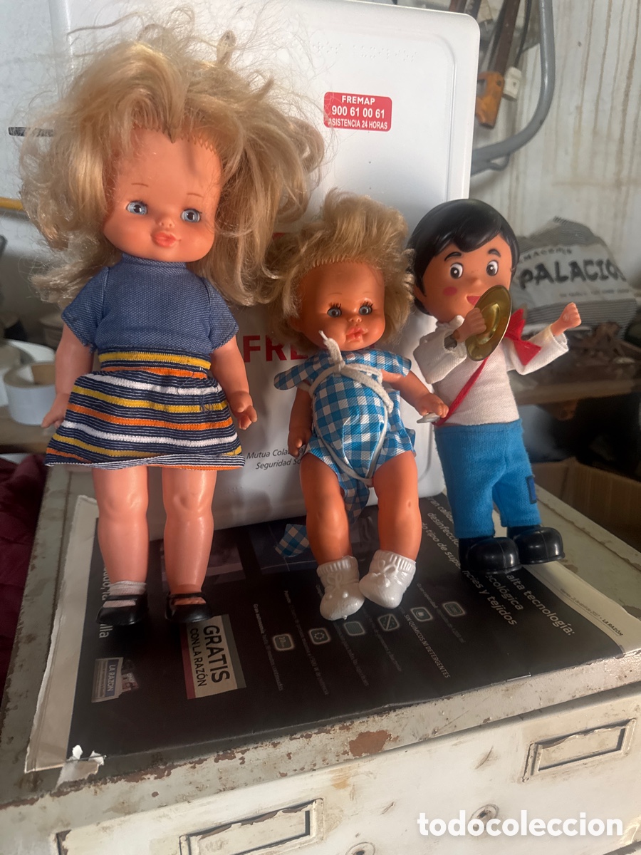 Mu&ntilde;eca espa&ntilde;ola clasica: Pareja de Munecas y Mu&ntilde;ecos a&ntilde;os 70