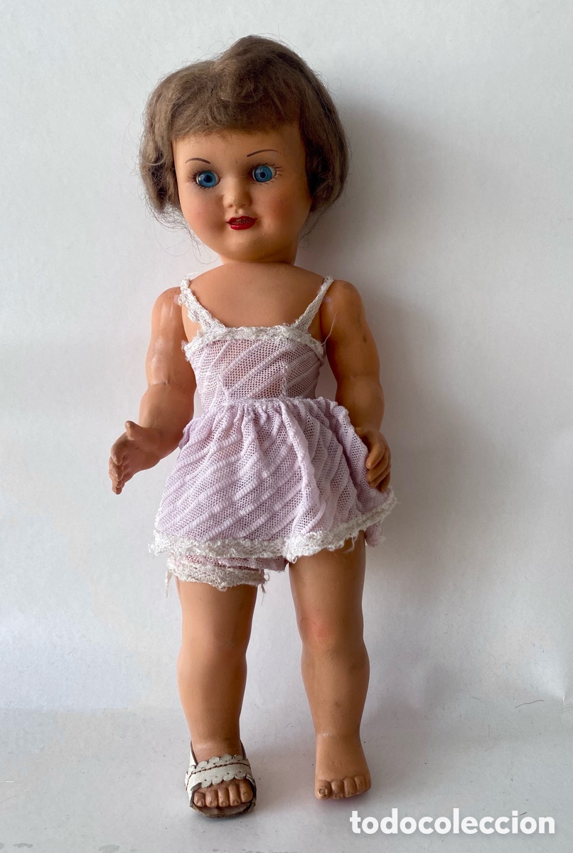 Mu&ntilde;eca espa&ntilde;ola clasica: Antigua mu&ntilde;eca de cart&oacute;n piedra de los a&ntilde;os 40 Ojos durmientes Vestido original Le falta un zapato