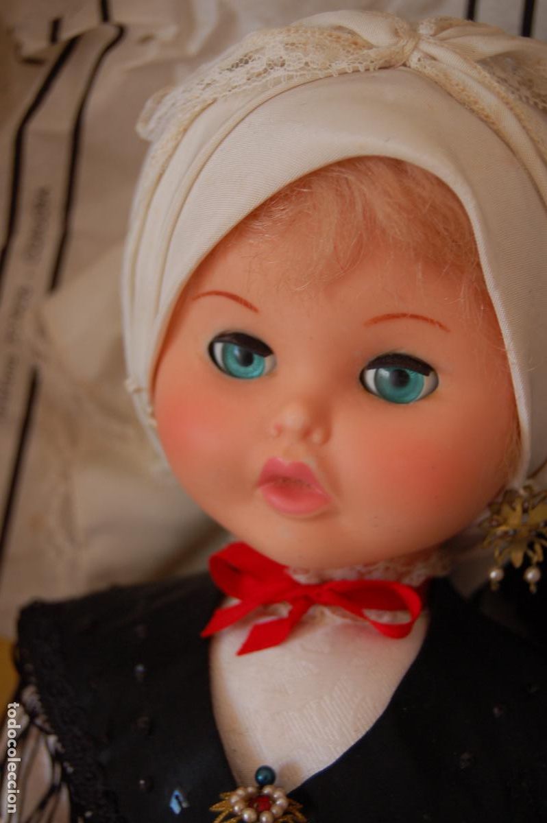 Mu&ntilde;eca espa&ntilde;ola clasica: mu&ntilde;eca graciela de famosa a&ntilde;os 50