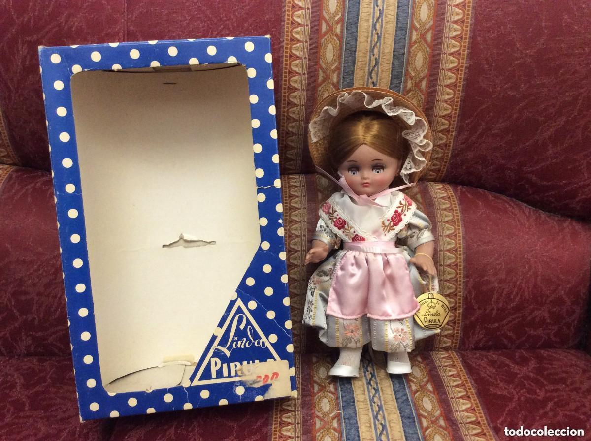 Mu&ntilde;eca espa&ntilde;ola clasica: mu&ntilde;eca Linda pirula Ginebra en caja