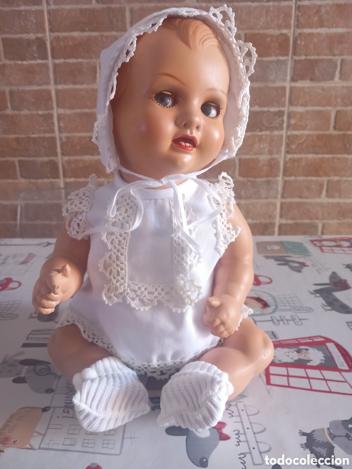 Mu&ntilde;eca espa&ntilde;ola clasica: ANTIGUO BEBE MANOLIN ORIGINAL Y GRAN ESTADO INCLUYE PEANA