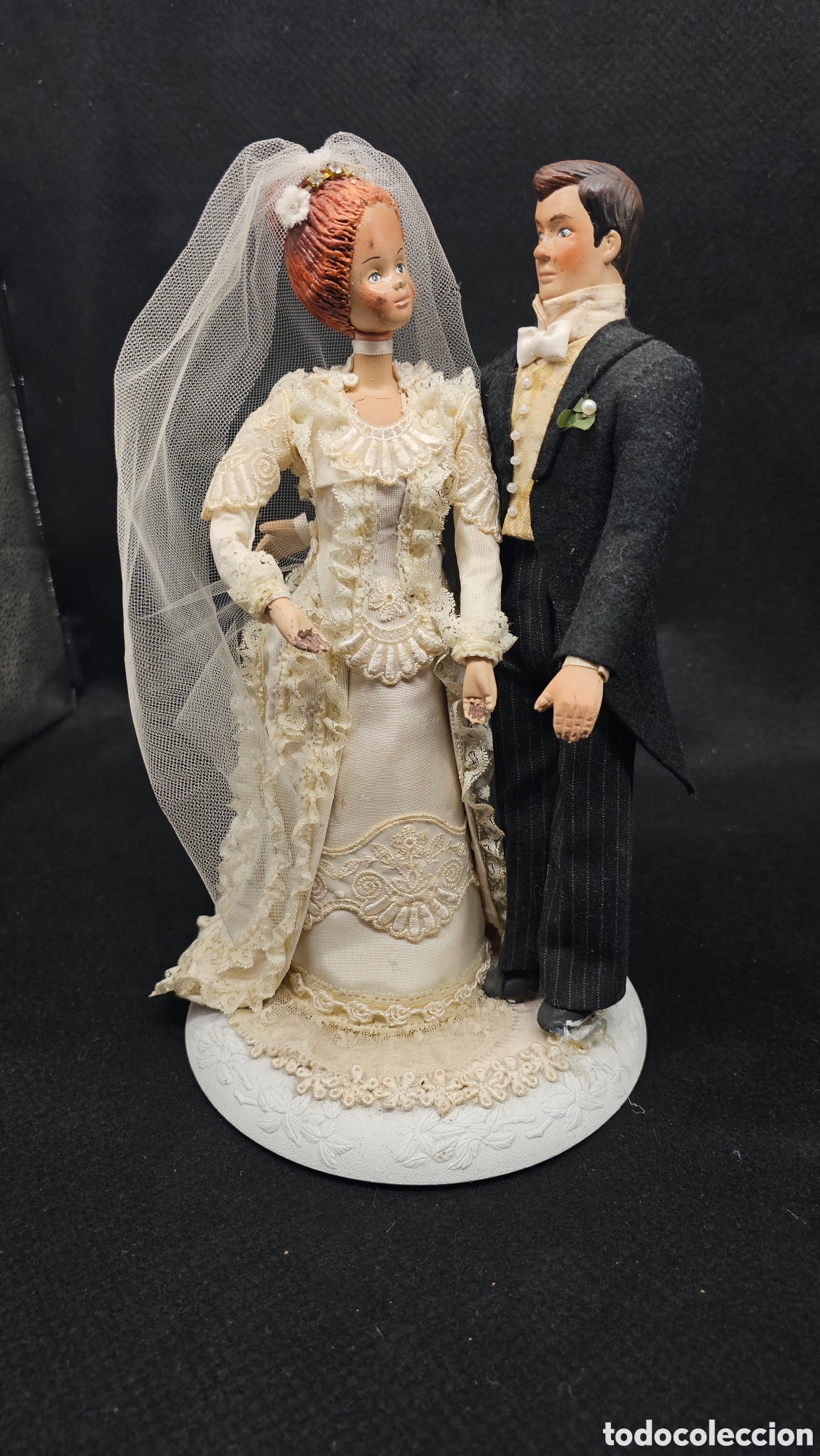 Mu&ntilde;eca espa&ntilde;ola clasica: Antiguos novios de mediados del siglo XX