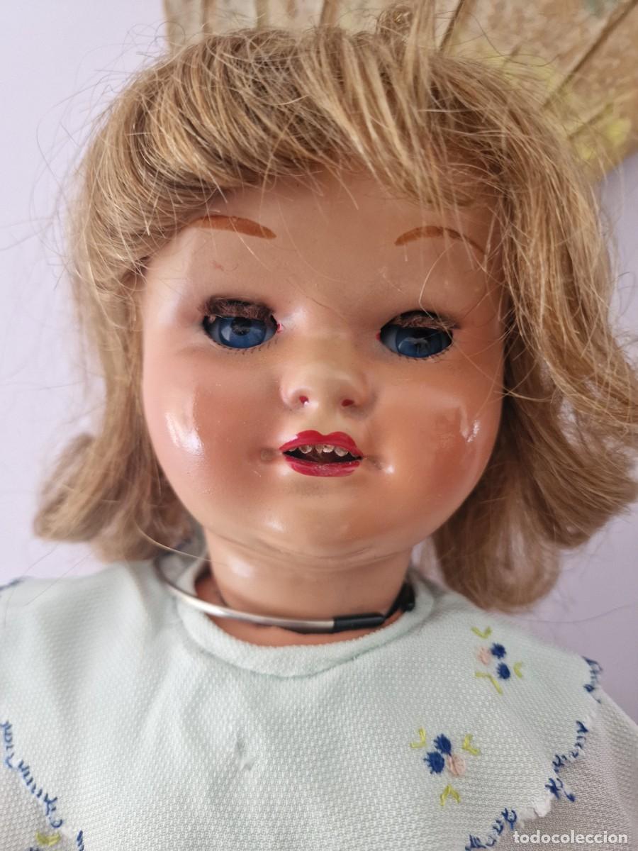 Mu&ntilde;eca espa&ntilde;ola clasica: Preciosa MARICELA andadora con ojos que se mueven de un lado a otro
